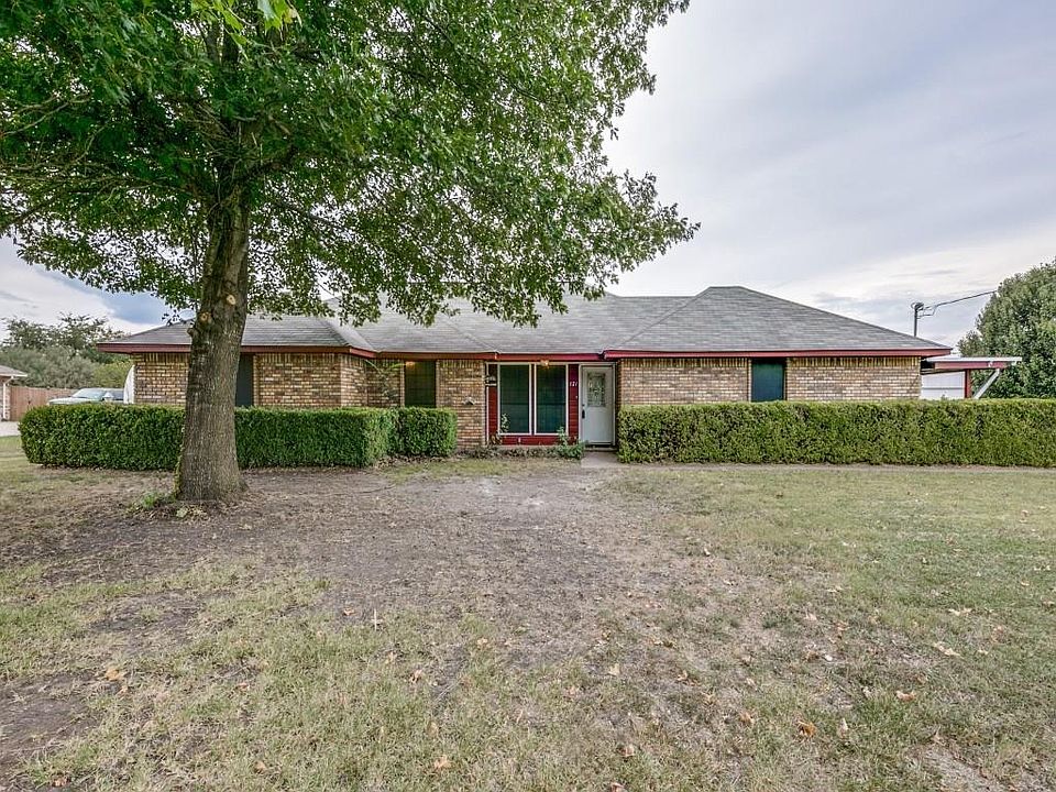 1st image of 121 Park Crest Dr