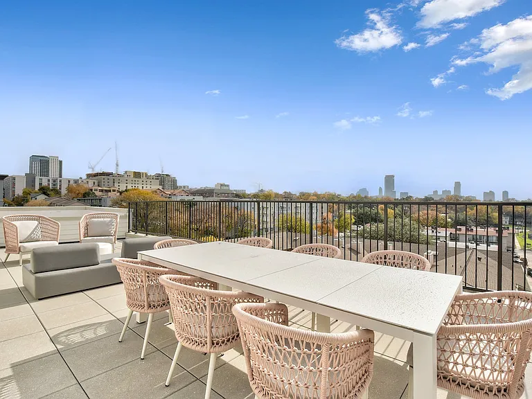 2500 Longview St #513 — Photo 12
