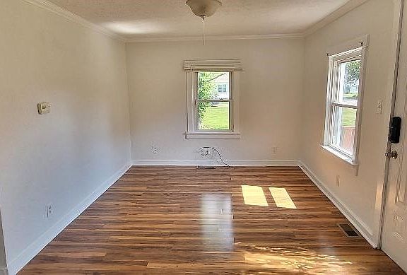 5th image of 2817 Rushland Dr