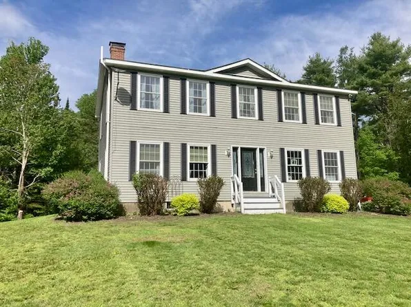 453 Village Road, Jackson, ME 04921