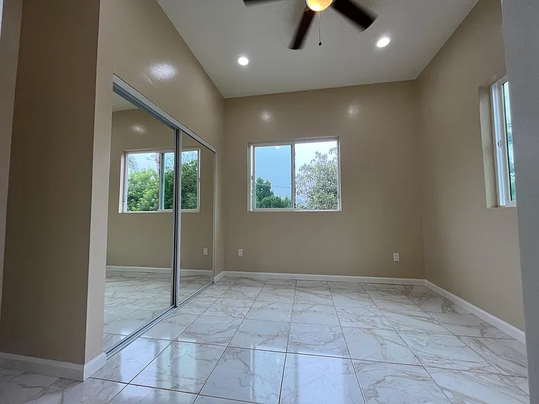 4932 Campanile Dr — Photo 71