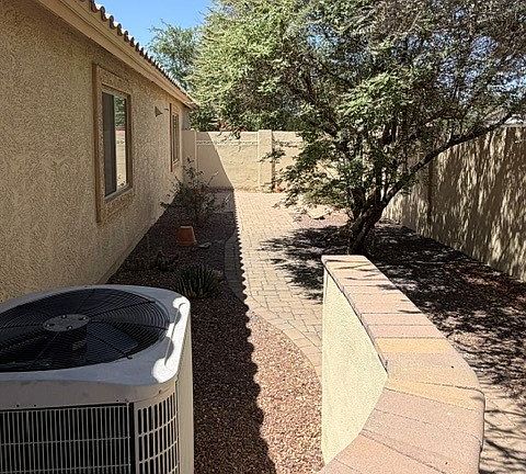 4th image of 43205 W Jeremy St