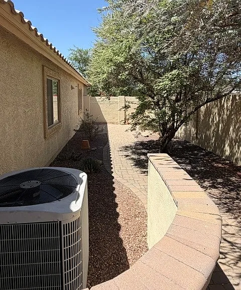 43205 W Jeremy St — Photo 4