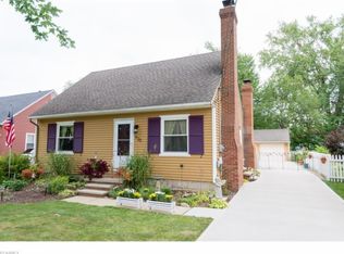 925 Warwick Dr, Sheffield Lake, OH 44054