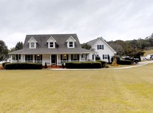 2561 Creek Rd NW, Fort Payne, AL 35968