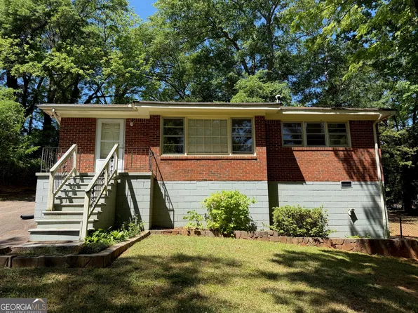 5529 Cypress Dr, Forest Park, GA 30297