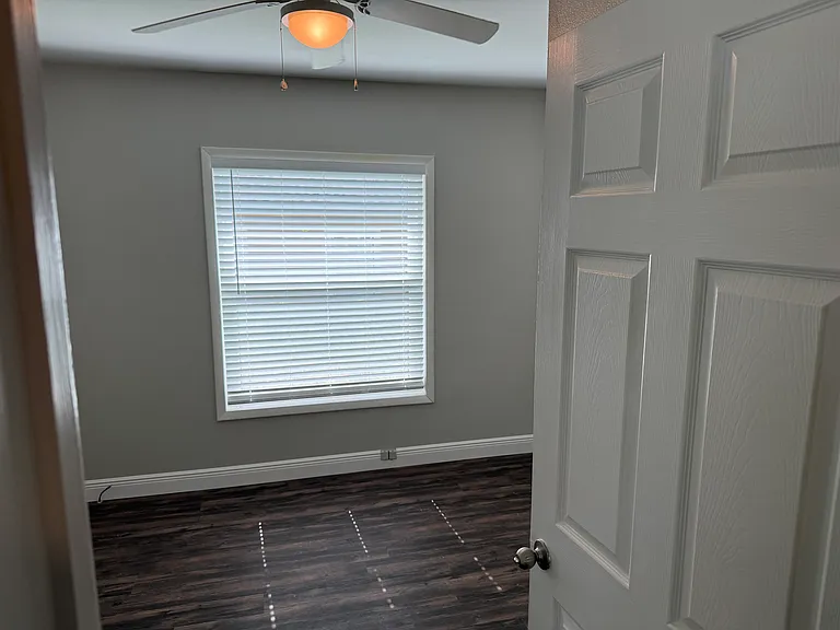 1703 W Granfield Ave — Photo 8
