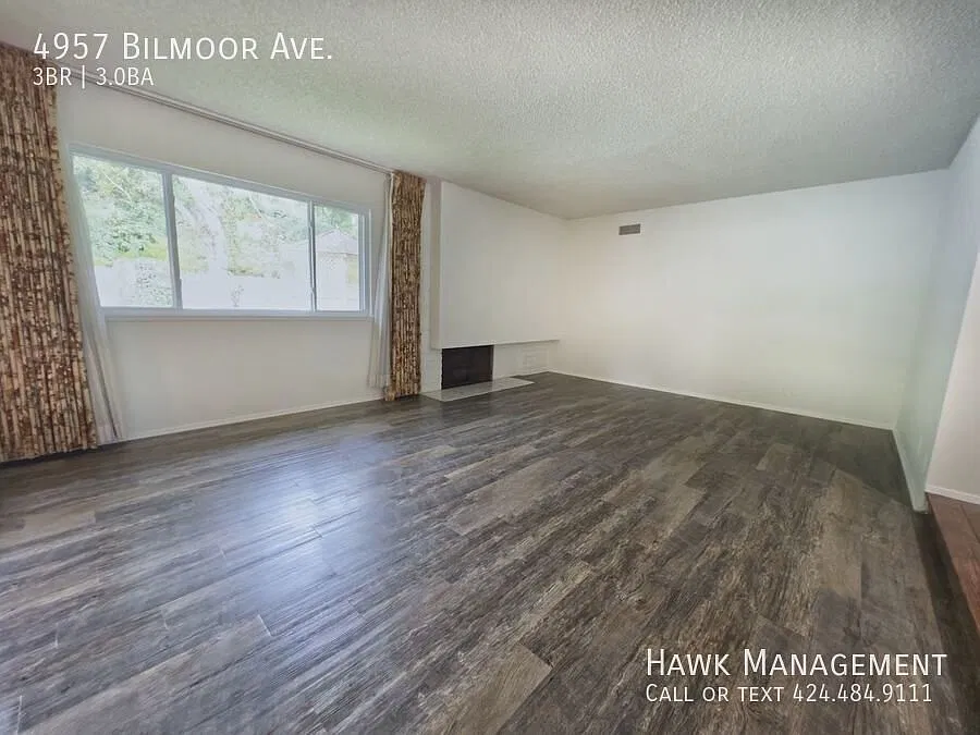 Welcome to your dream home in the tranquil Tarzana Hills! — Photo 4