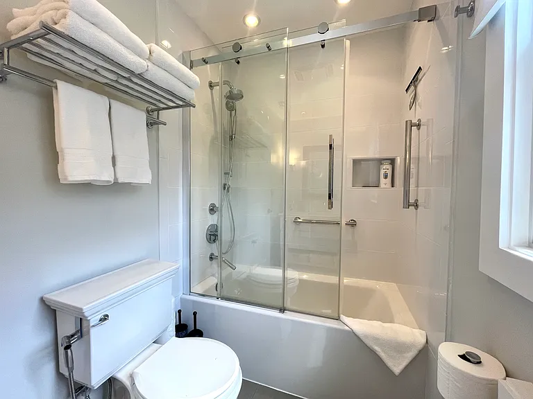 24 Pleasant Ln — Photo 15
