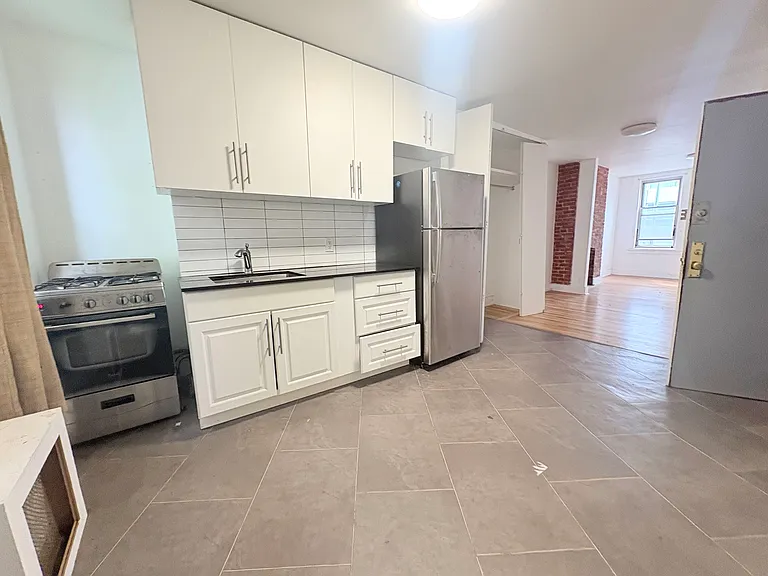 59 Duffield St #2 — Photo 9