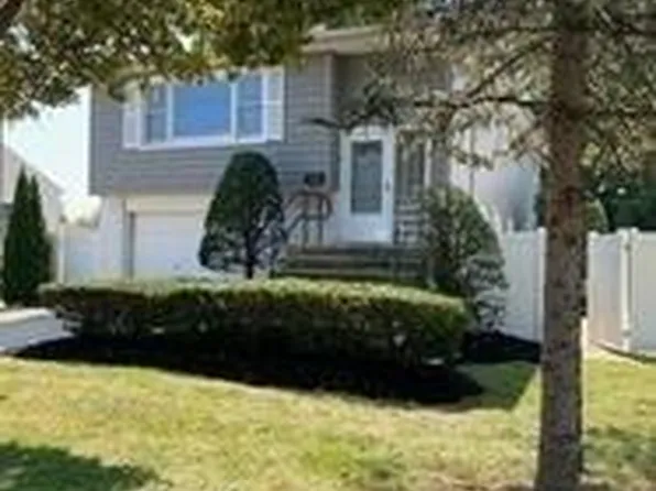 356 Grand Boulevard, Deer Park, NY 11729
