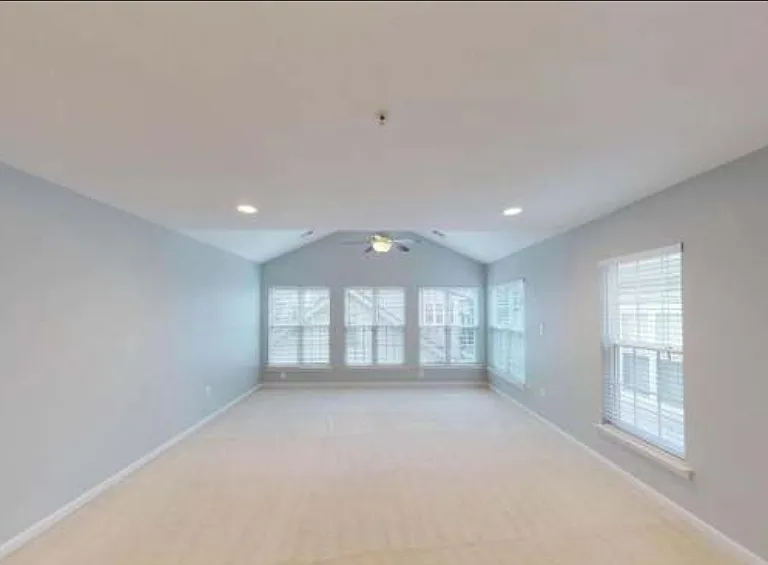13131 Clarksburg Square Rd — Photo 25