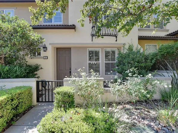 15723 Parkhouse Dr Unit 105, Fontana, CA 92336