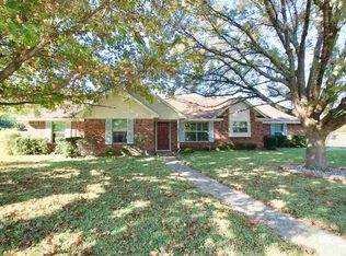 608 Regina Dr, Hewitt, TX 76643