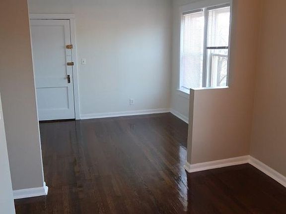5th image of 4245 N Lamon Ave Unit 3N