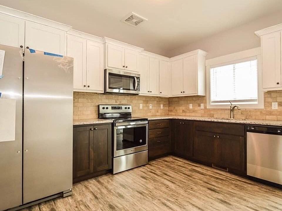 1st image of 700 Saturn Ave Unit A
