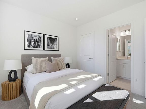 5th image of 2739 Oak Rd