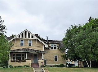 514 6th Ave S, Lewistown, MT 59457