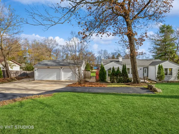 36653 N Wildwood Dr, Lake Villa, IL 60046