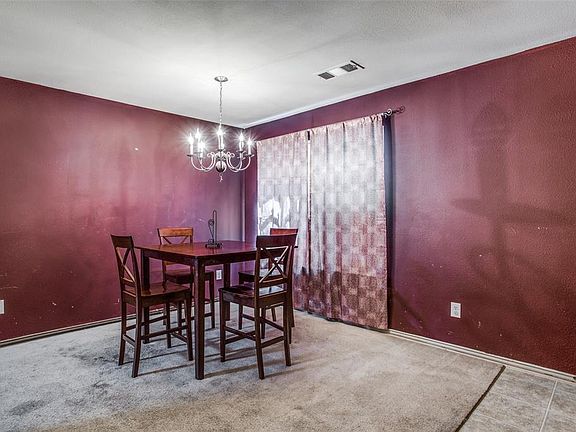 5th image of 212 River Rock Dr