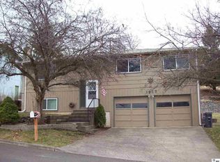 1617 Mercer Ave, Moscow, ID 83843