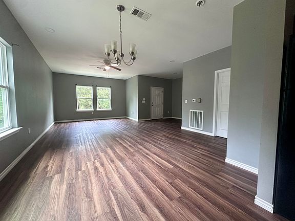 5th image of 380 Jordan Rd
