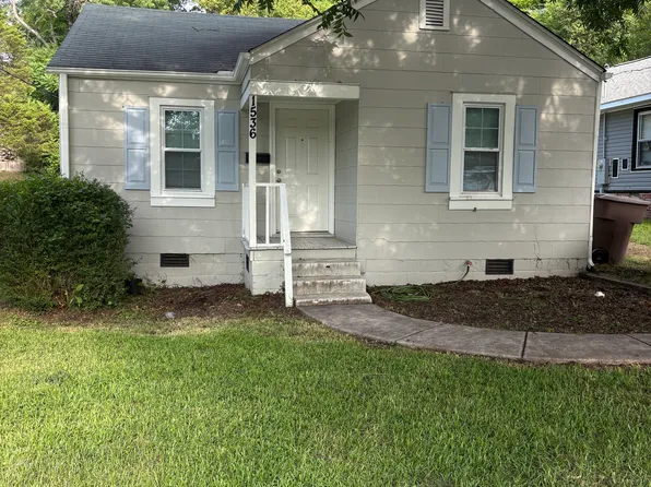 1536 McCormick St, Greensboro, NC 27403