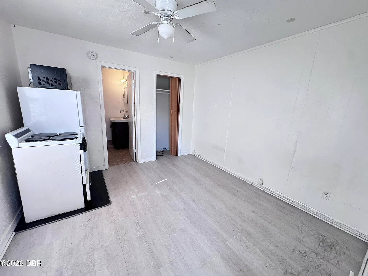 Studio, 1.0 bath, 459 sqft, $995 — Photo 3