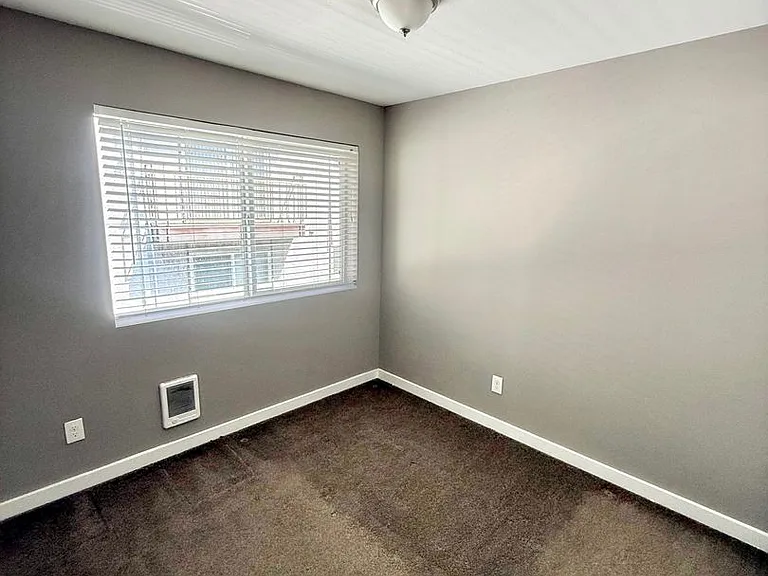 4236 TM Montlake Villas LLC — Photo 23
