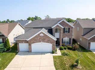 240 Bellemeade Dr, Saint Peters, MO 63376