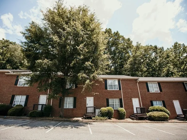 Barrington at St Andrews, 825 Gaines School Rd #6b5e2a28b, Athens, GA 30605