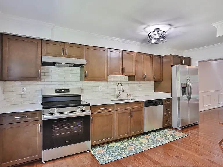 2402 Windbreak Dr — Photo 6