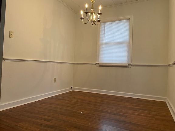 3rd image of 201 White St