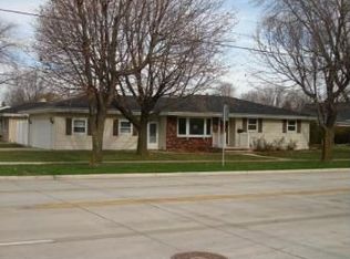 2500 E College Ave, Appleton, WI 54915