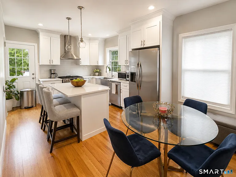 25 Naubuc Ave #5 — Photo 7