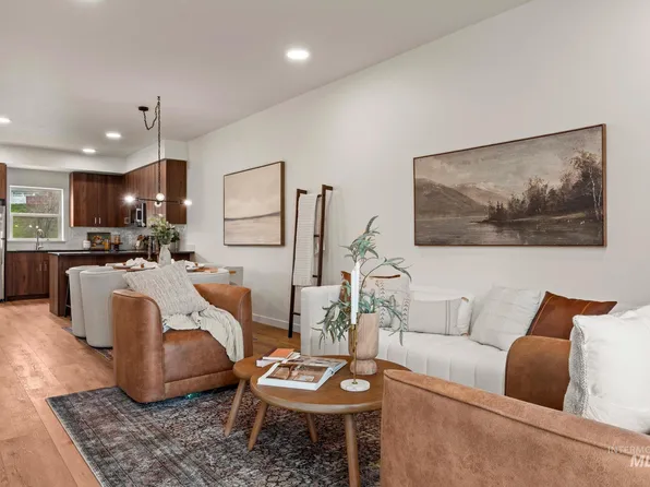 7533 W Swain Ln, Garden City, ID 83714