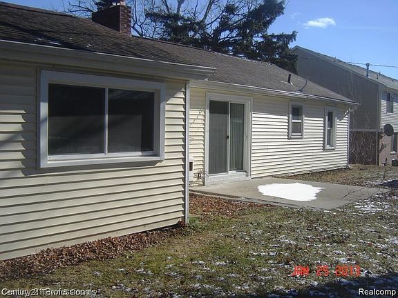 2nd image of 6195 Elarz Dr