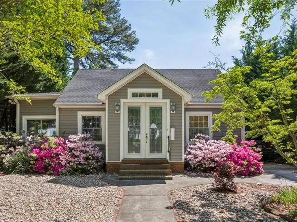 605 Maycox Ave, Norfolk, VA 23505