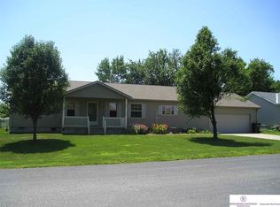 17 N 3rd Cir, Mead, NE 68041