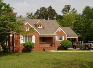 203 N Bethel Rd, Raeford, NC 28376