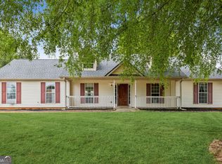 304 Harris Ave, Locust Grove, GA 30248