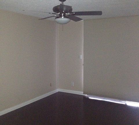 5th image of 4301 E 2nd St Unit 3G