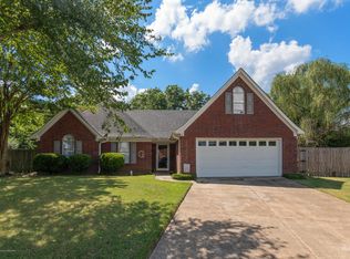 6803 Ranch Ridge Cv E, Walls, MS 38680