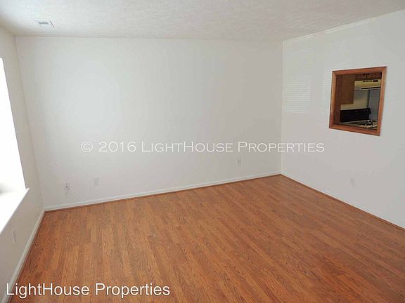 2nd image of 103 Water Gate Dr #A