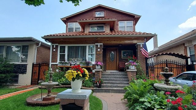 1st image of 4931 N Keeler Ave