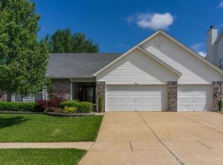 421 Parkshire Place Dr, Dardenne Prairie, MO 63368