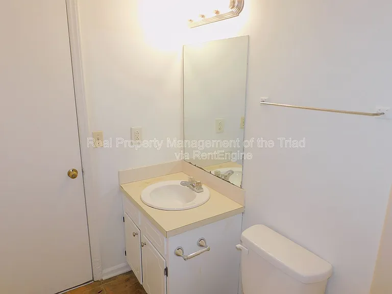 2574 Green Oaks Ct SE #G — Photo 10