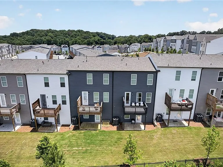 1445 Creekside Cir NW — Photo 49