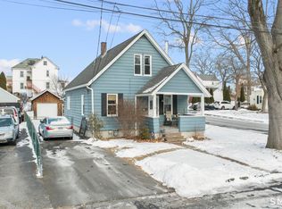 3 Anderson Street, Manchester, CT 06040