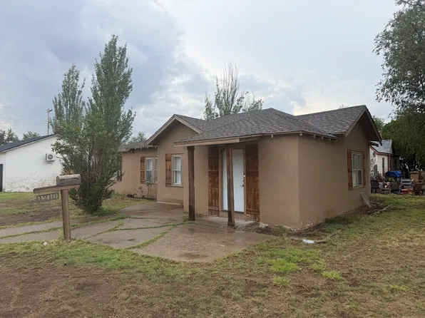 1210 8th Ave, Canyon, TX 79015